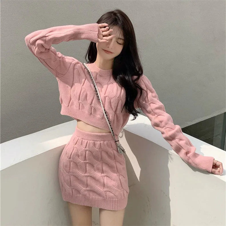 Women Two Piece Skirt Sets .Conjunto de punto de saya y suéter elegantes