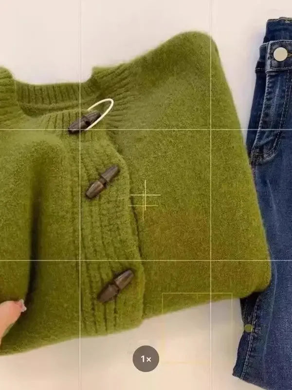 Thickened Bear Fur Knitted Open Cardigan Women's. Cardigan con Botones de Madera – Estilo Clásico & Cozy