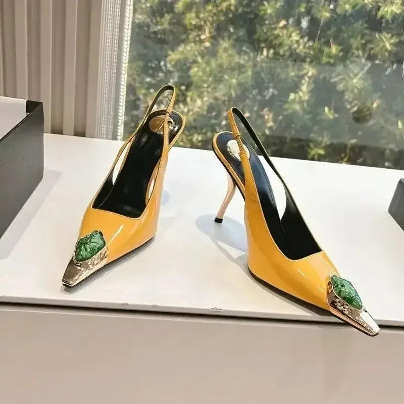 Zapatos de tacón elegantes para mujer con detalles metálicos  Luxury Metal Jewel Decoration Heels Women 2025