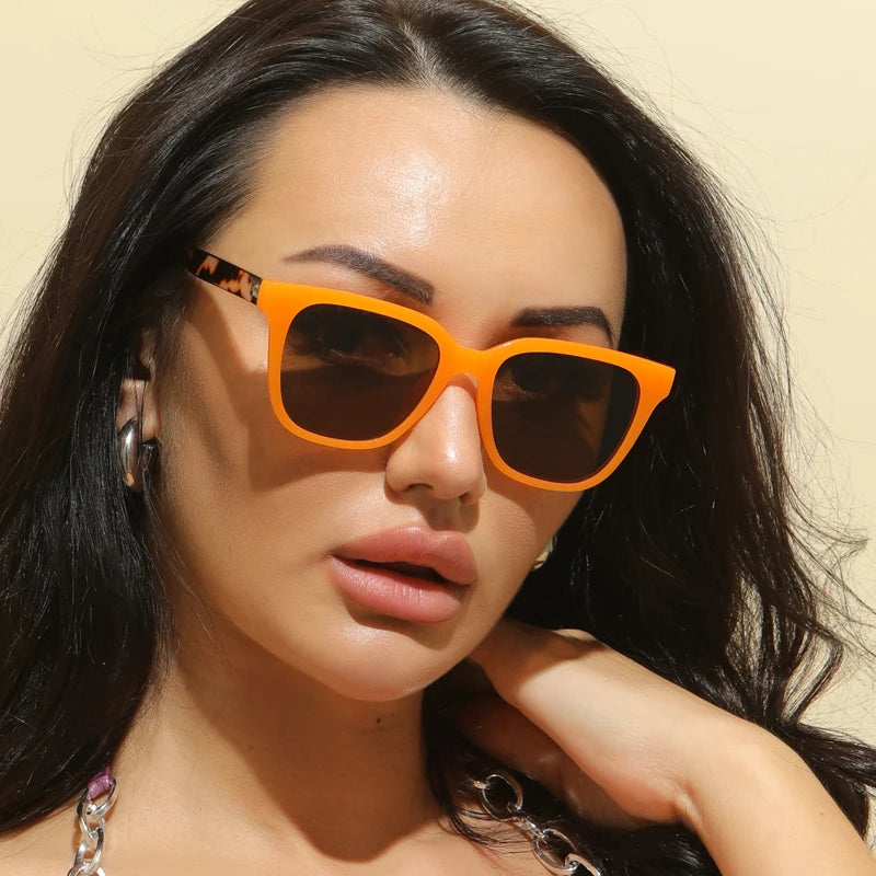 Lentes a la moda de mujer