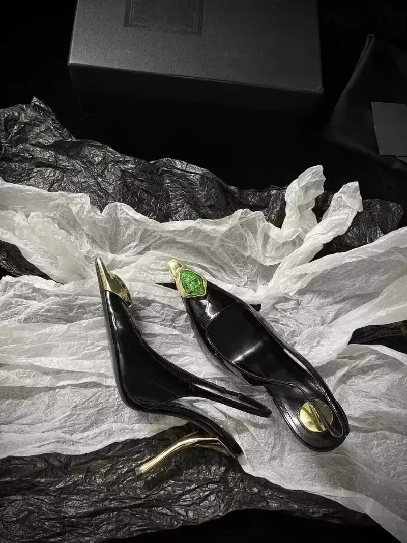 Zapatos de tacón elegantes para mujer con detalles metálicos  Luxury Metal Jewel Decoration Heels Women 2025