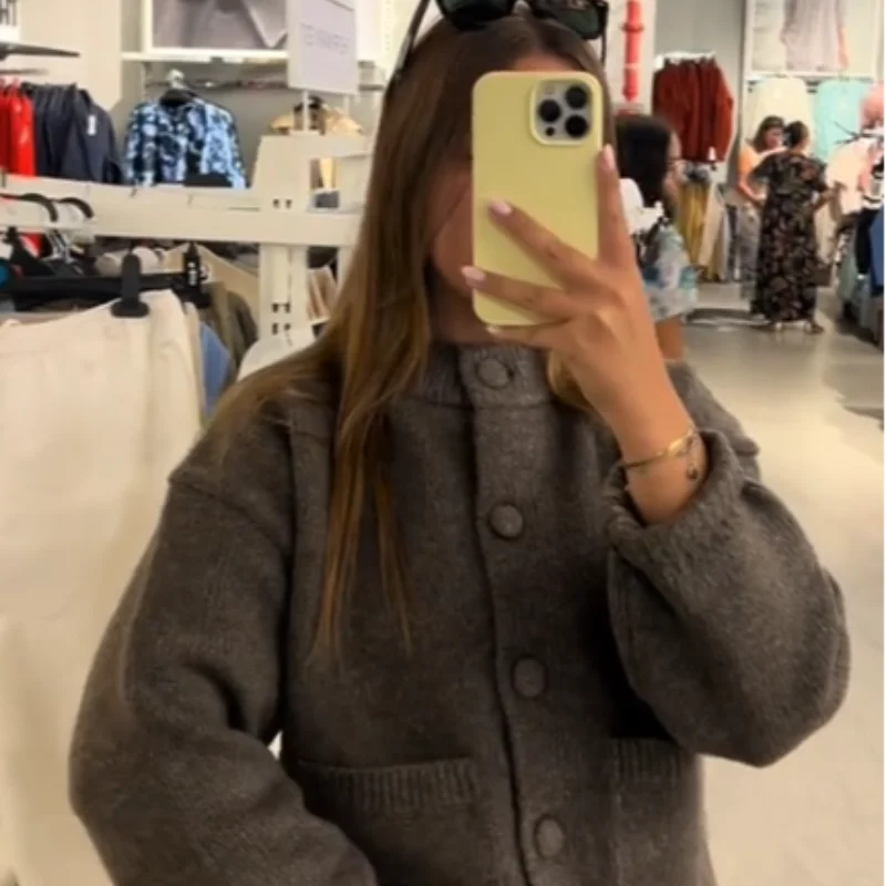 Elegant Knit Solid Lady Jacket 2025 Autumn Female Knitwear, Suéter Oversize con Bolsillos y Botones elegantes