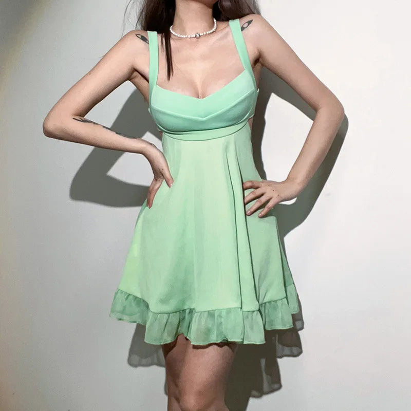 Vestido de verano que resalta feminismo y dulzura