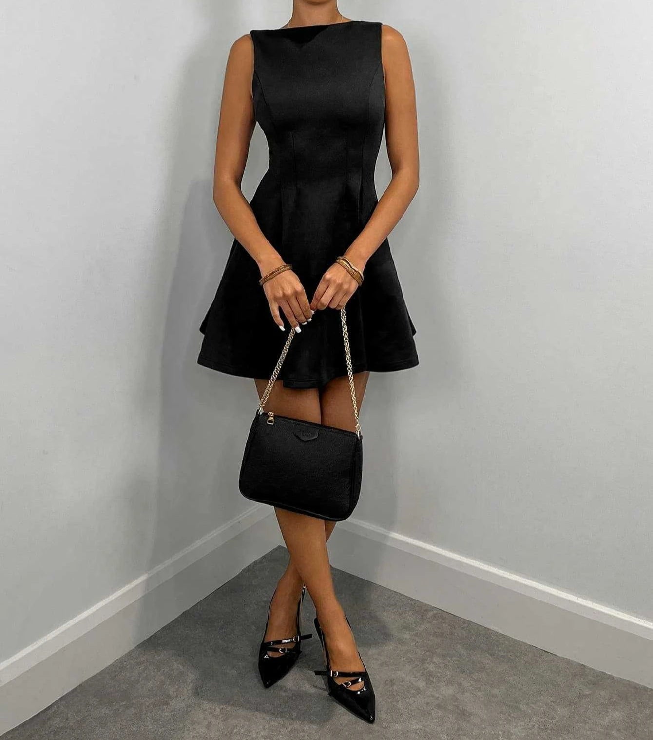 Mini Dress for Woman ,Vestido con elegancia clásica en colores neutros